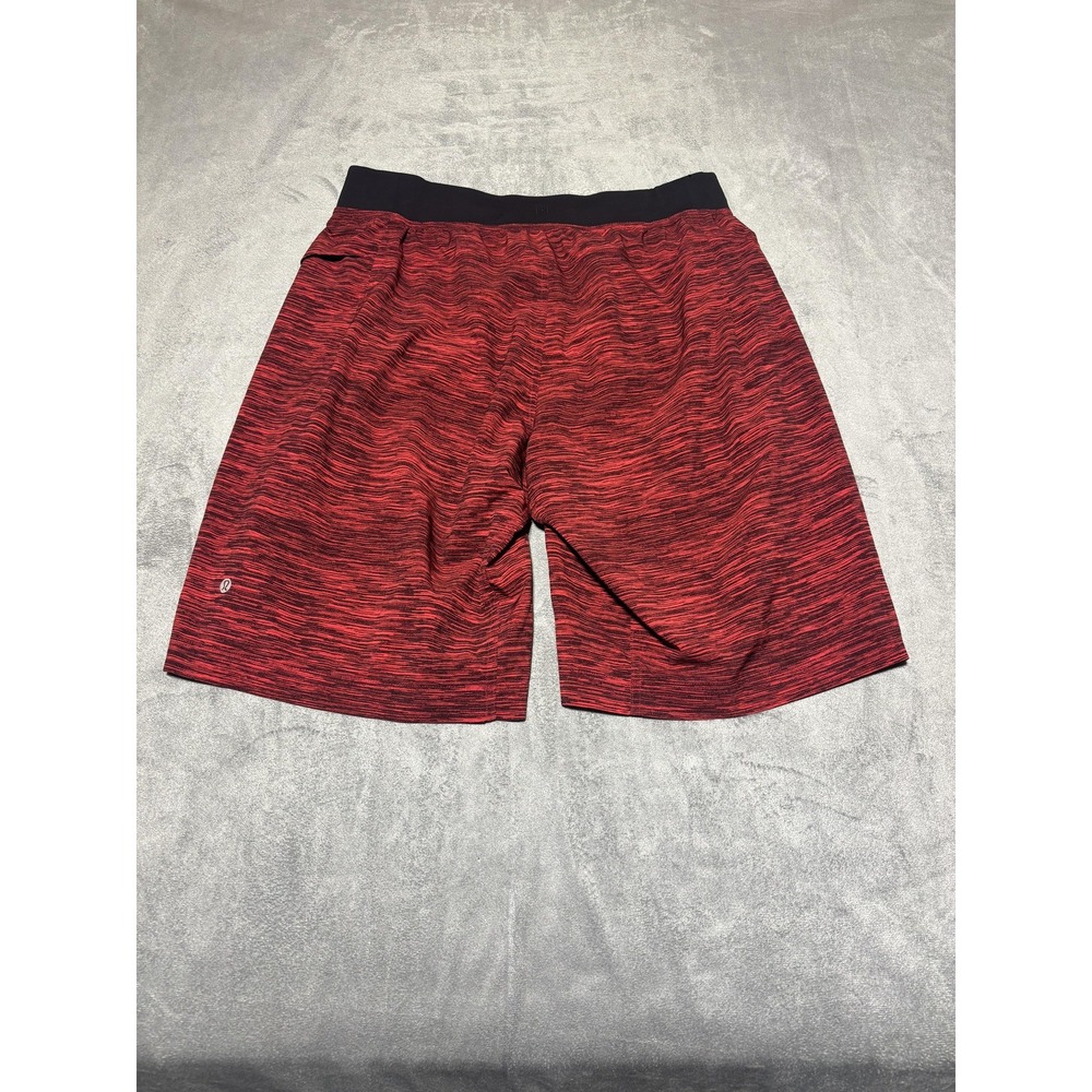 Lululemon Shorts Mens Large Red Black Lined Athletic Drawstring Pockets